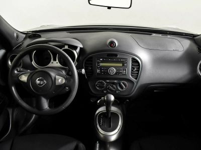 Nissan Juke, 1.6 л, МКПП, 2015 фото 8