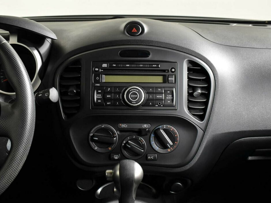 Nissan Juke, 1.6 л, МТ, 2015 фото 2