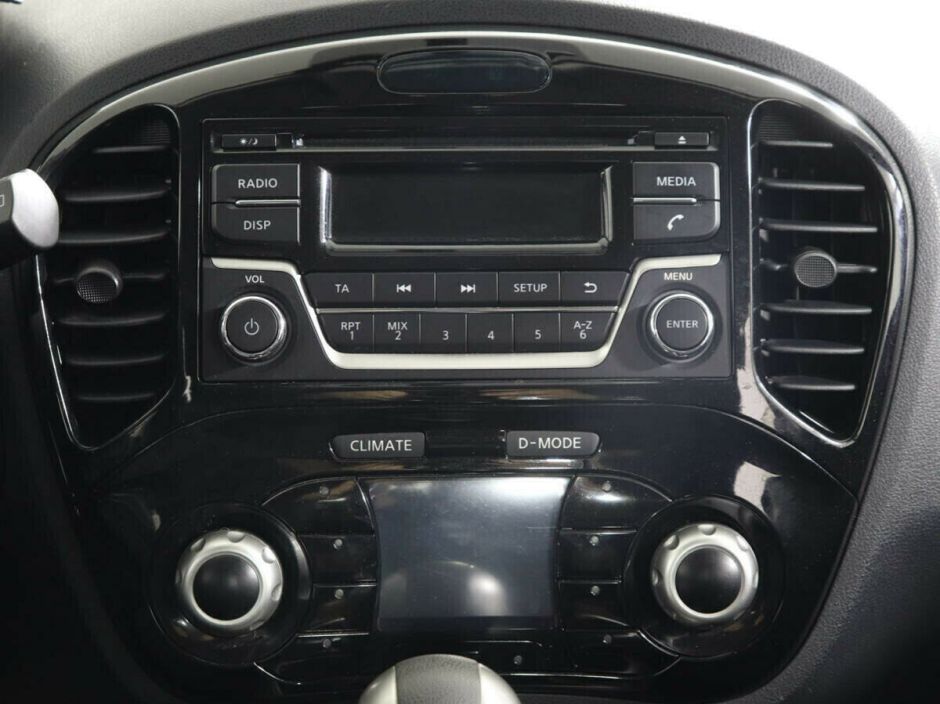 Nissan Juke, 1.6 л, Вариатор, 2016 фото 2