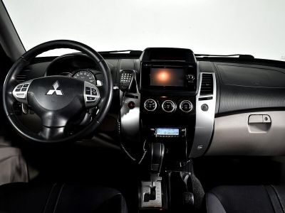 Mitsubishi Pajero Sport, 2.4 л, АКПП, 2015 фото 8