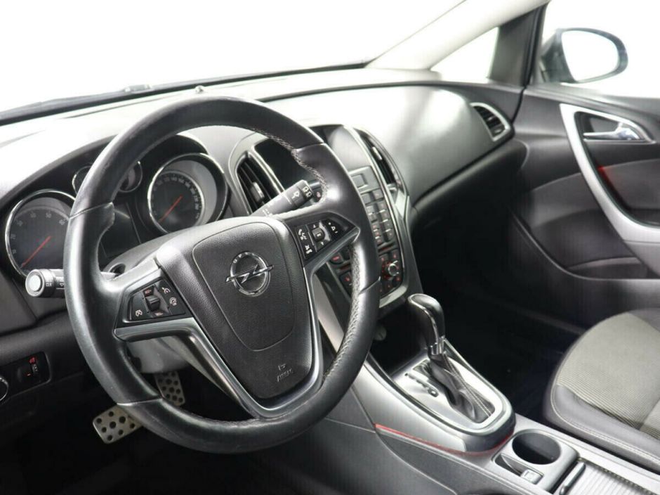 Opel Astra, 1.6 л, АТ, 2012 фото 7