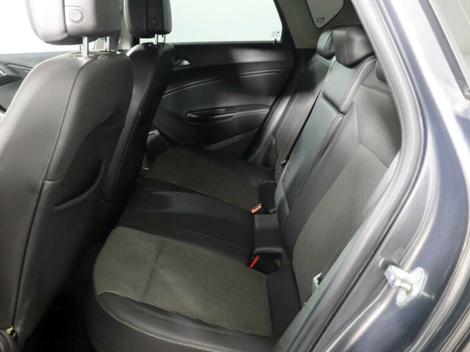 Opel Astra, 1.6 л, АТ, 2012 фото 1