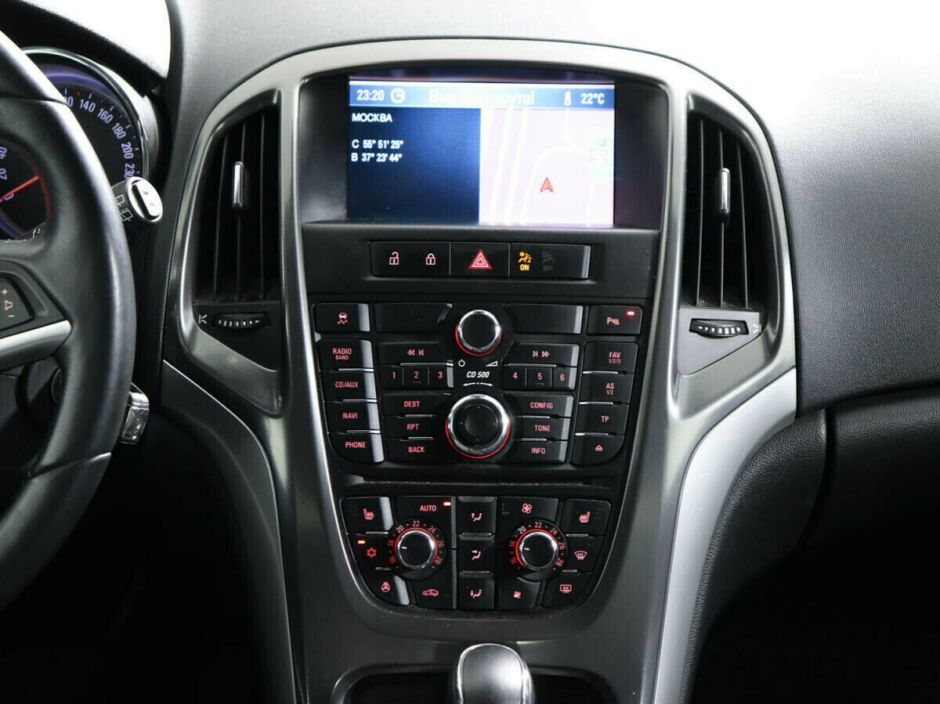 Opel Astra, 1.6 л, АТ, 2010 фото 9