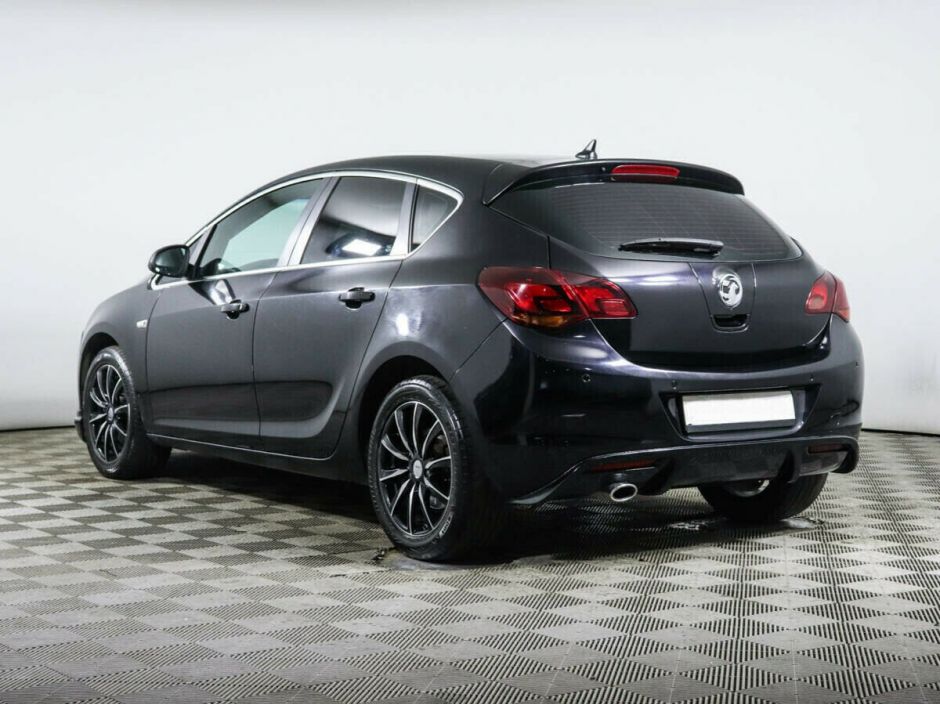 Opel Astra, 1.6 л, АТ, 2010 фото 6