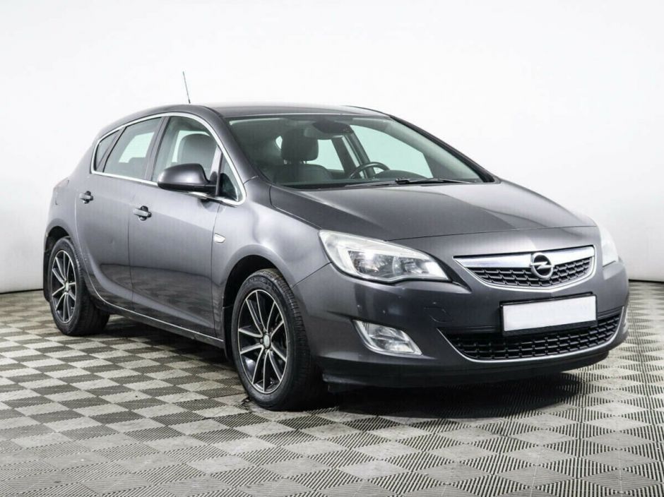 Opel Astra, 1.6 л, АТ, 2011 фото 4