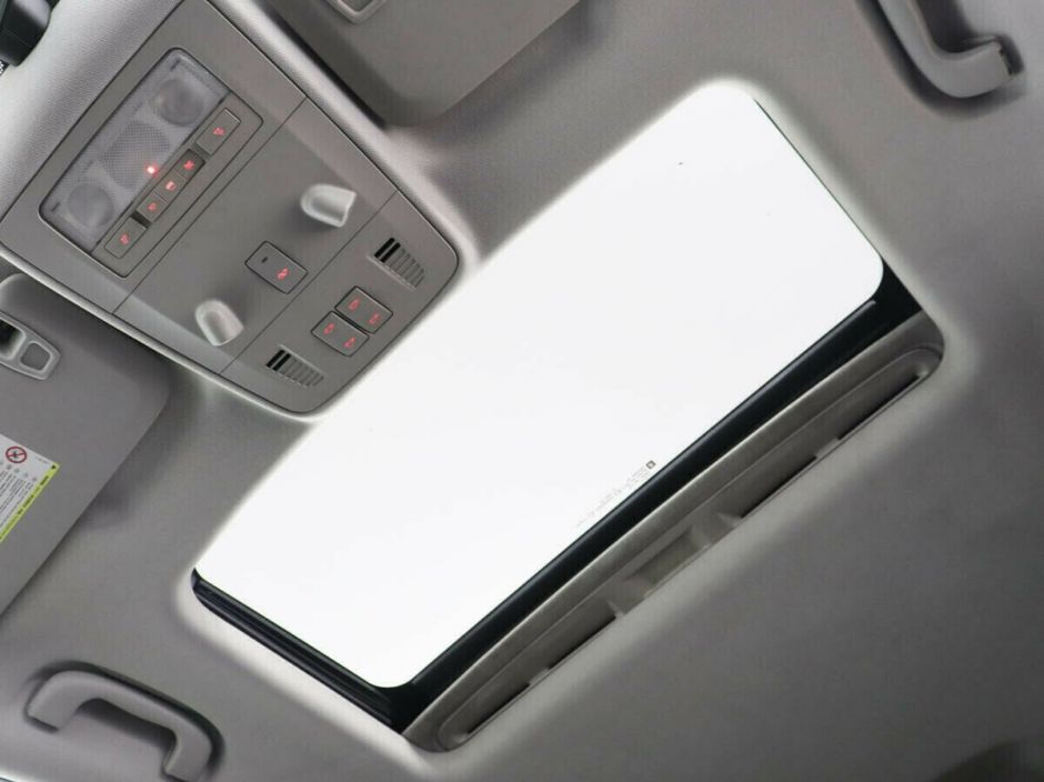 Opel Astra, 1.6 л, АТ, 2011 фото 2