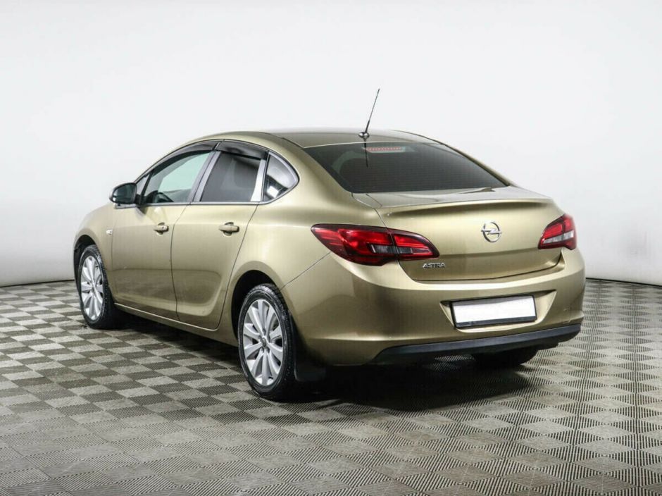 Opel Astra, 1.6 л, АТ, 2013 фото 6