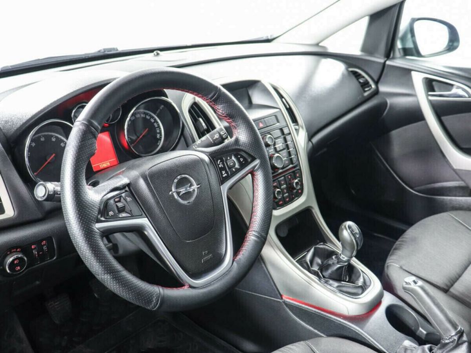 Opel Astra, 1.6 л, МТ, 2011 фото 7