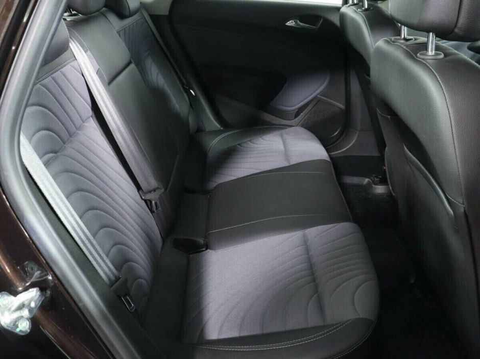 Opel Astra, 1.4 л, АТ, 2014 фото 1