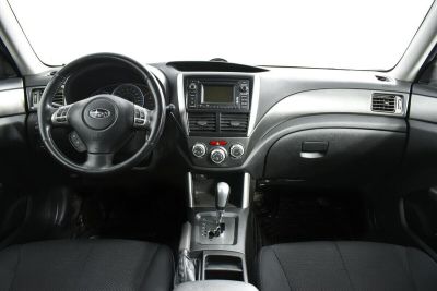 Subaru Forester, 2.0 л, АКПП, 2011 фото 8