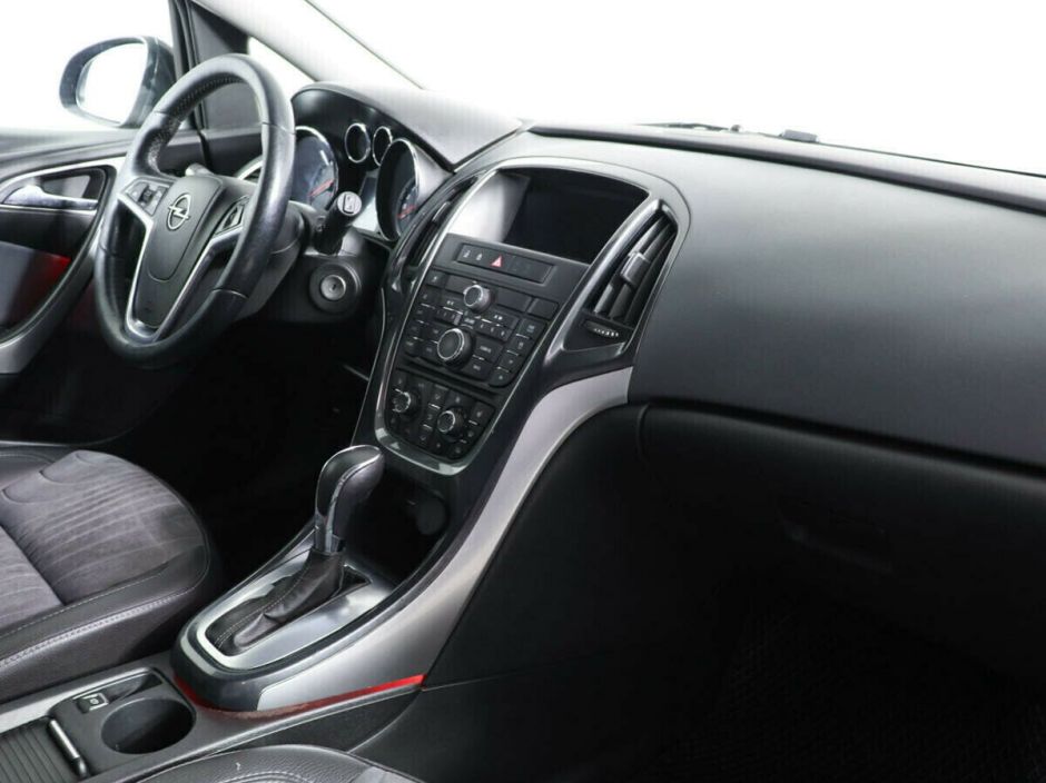 Opel Astra, 1.6 л, АТ, 2014 фото 8