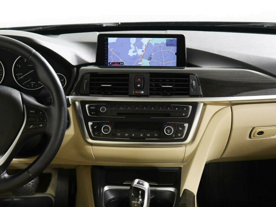 BMW 3 серии, 2.0 л, АТ, 2012 фото 2