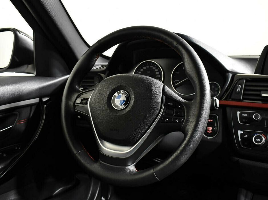 BMW 3 серии, 2.0 л, АТ, 2013 фото 8