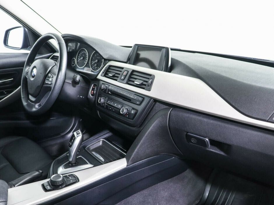 BMW 3 серии, 1.6 л, АТ, 2014 фото 8