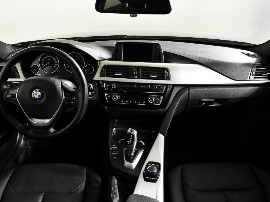 BMW 3 серии, 1.6 л, АТ, 2015 фото 8