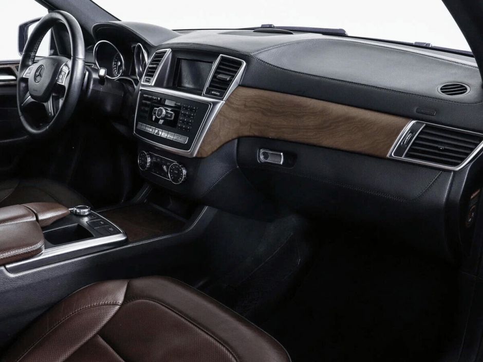 Mercedes-Benz M-Класс, 3.0 л, АТ, 2013 фото 2