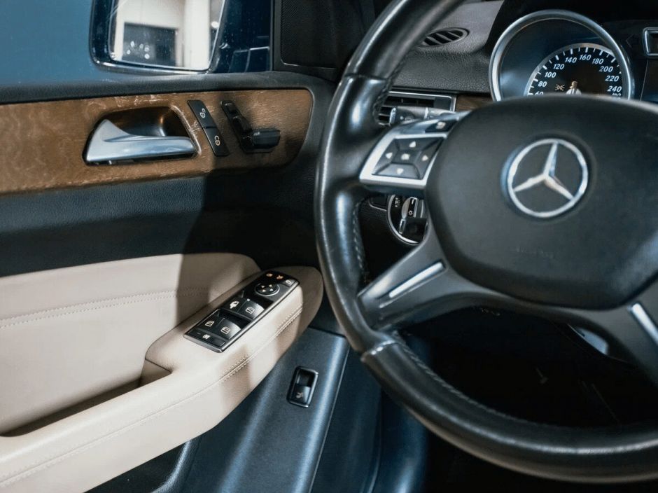 Mercedes-Benz M-Класс, 3.5 л, АТ, 2014 фото 10