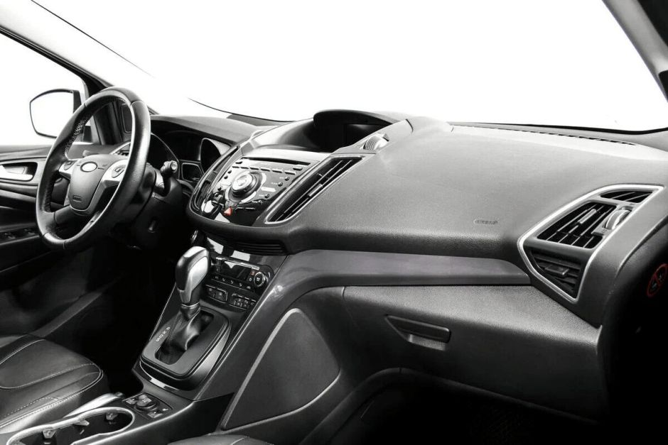 Ford Kuga, 1.6 л, АТ, 2015 фото 9