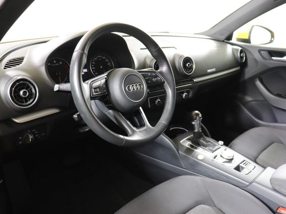 Audi A3, 1.5 л, Робот, 2019 фото 7