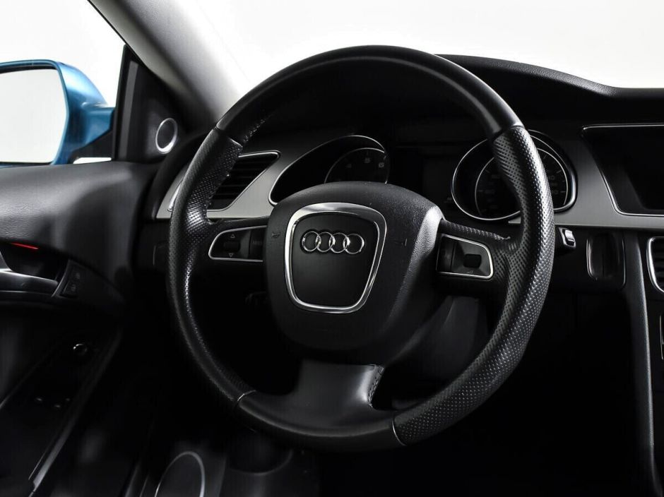 Audi A5, 2.0 л, Робот, 2011 фото 12