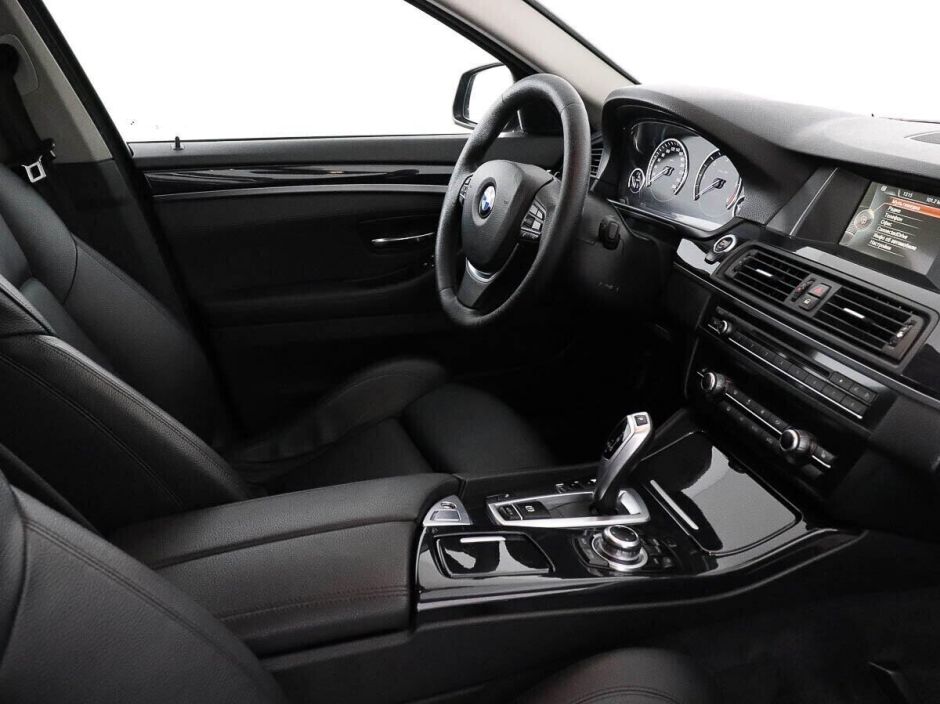 BMW 5 серии, 2.0 л, АТ, 2016 фото 7