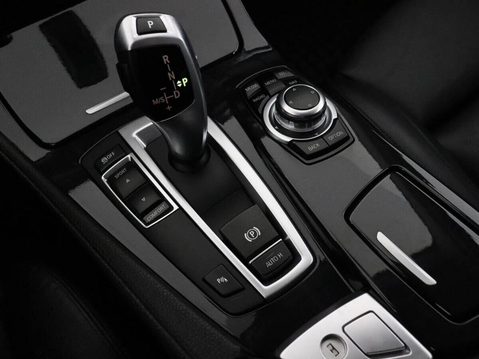 BMW 5 серии, 2.0 л, АТ, 2016 фото 1