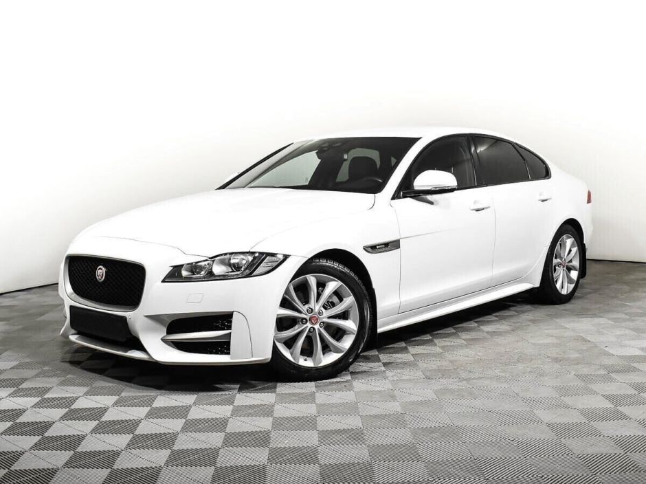 Jaguar XF, 2.0 л, АТ, 2017 фото 3