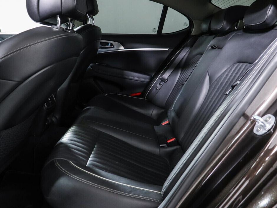Genesis G70, 2.0 л, АТ, 2019 фото 1
