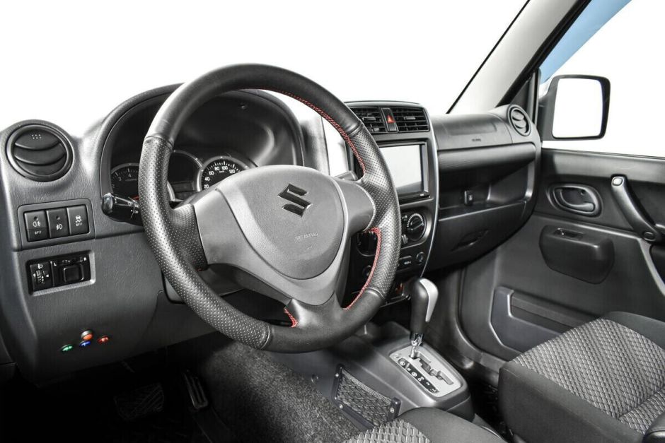 Suzuki Jimny, 1.3 л, АТ, 2018 фото 2