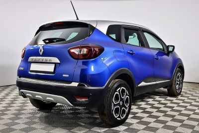 Renault Kaptur, 2.0 л, АКПП, 2018 фото 4