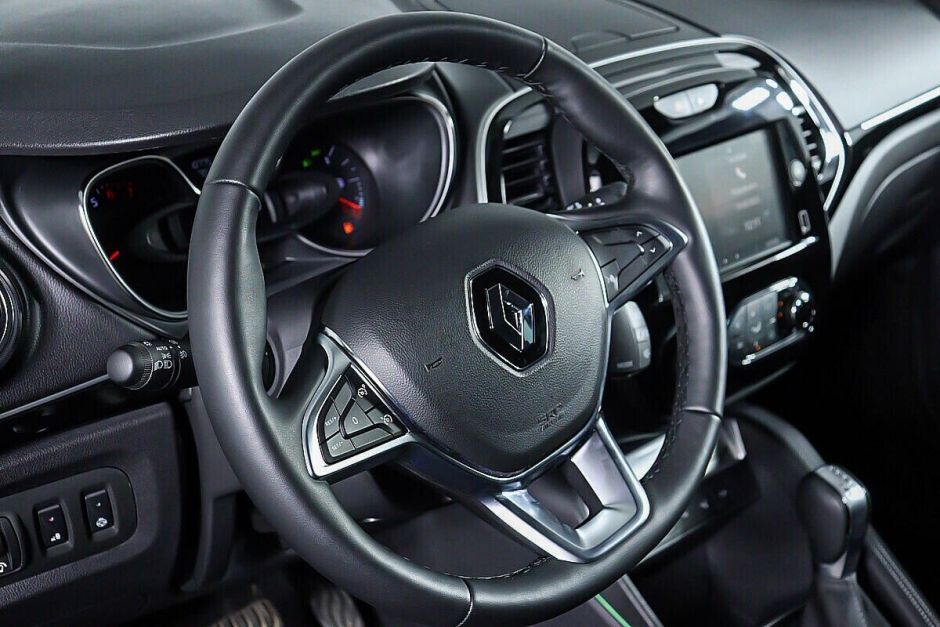 Renault Kaptur, 2.0 л, АТ, 2018 фото 7