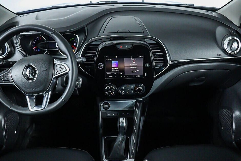 Renault Kaptur, 2.0 л, АТ, 2018 фото 8