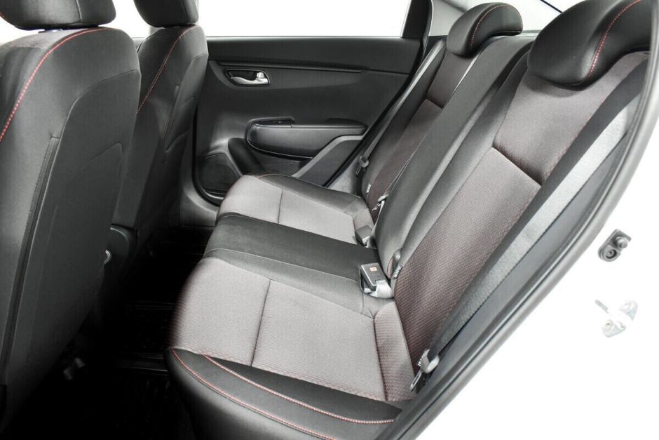 Kia Rio, 1.6 л, АТ, 2022 фото 8