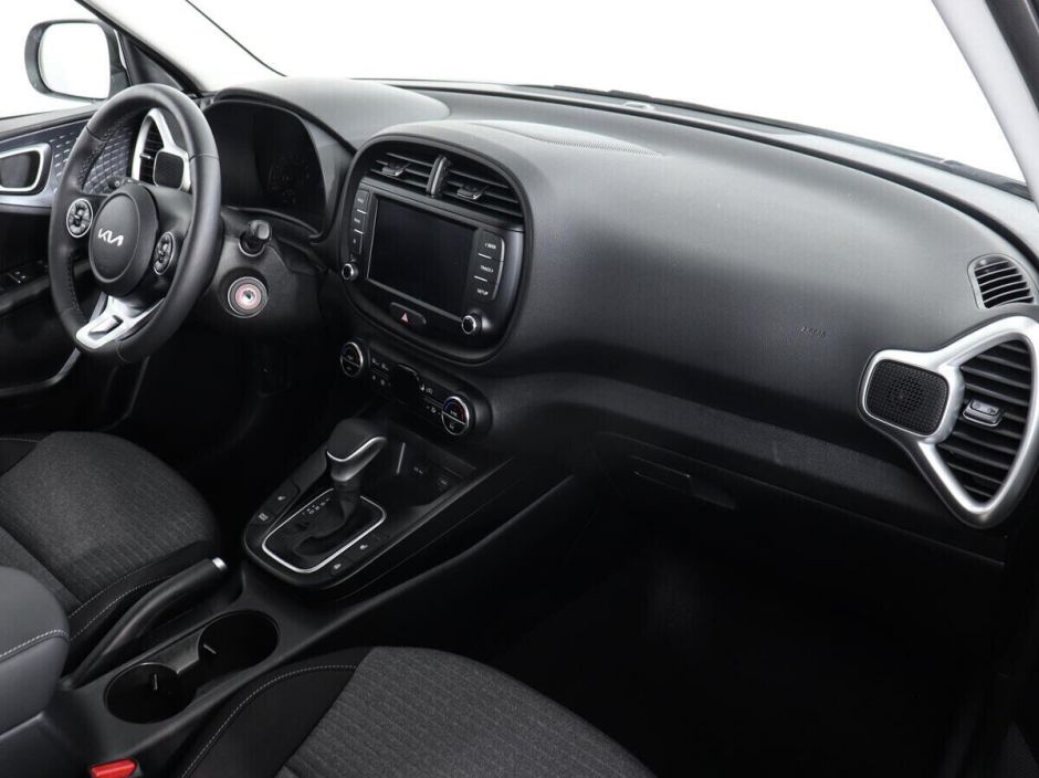 Kia Soul, 1.6 л, АТ, 2020 фото 2
