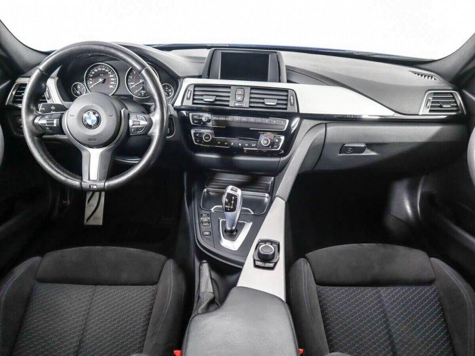 BMW 3 серии, 2.0 л, АТ, 2018 фото 2