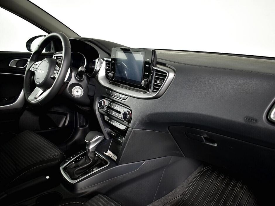 Kia Ceed, 1.6 л, АТ, 2021 фото 2
