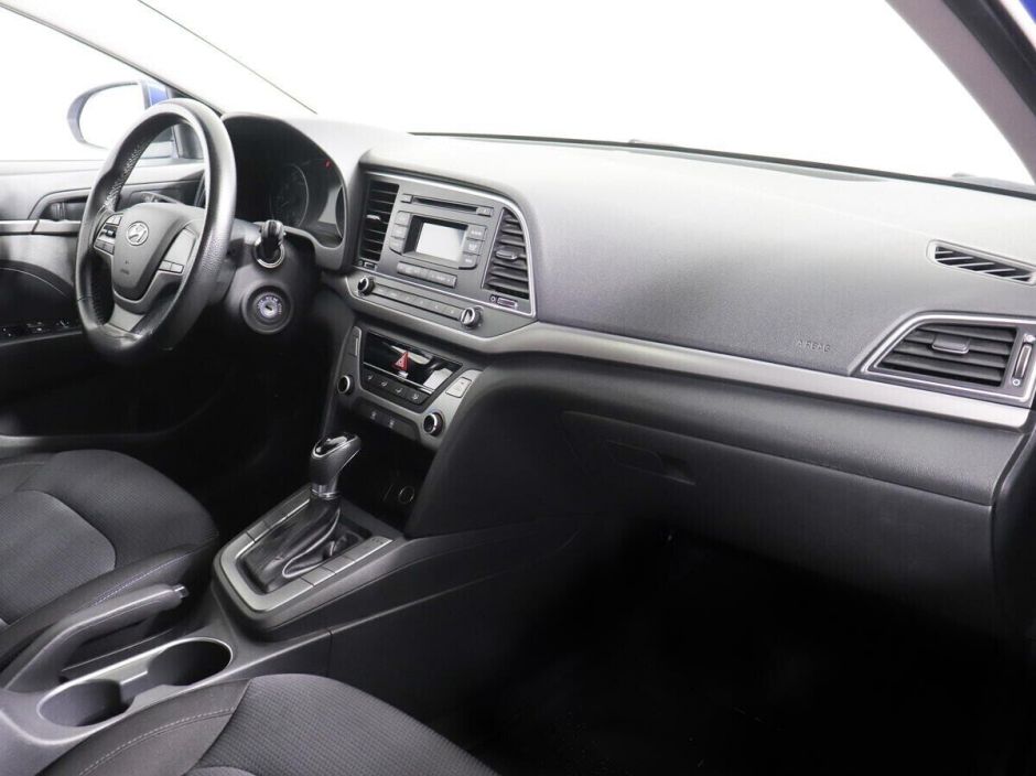 Hyundai Elantra, 1.6 л, АТ, 2016 фото 2