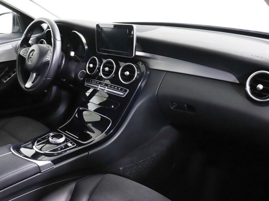Mercedes-Benz C-Класс, 1.6 л, АТ, 2015 фото 2