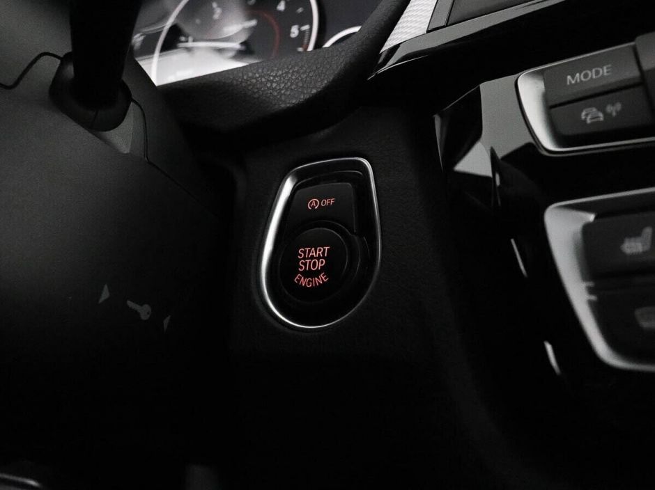 BMW 3 серии, 2.0 л, АТ, 2018 фото 2