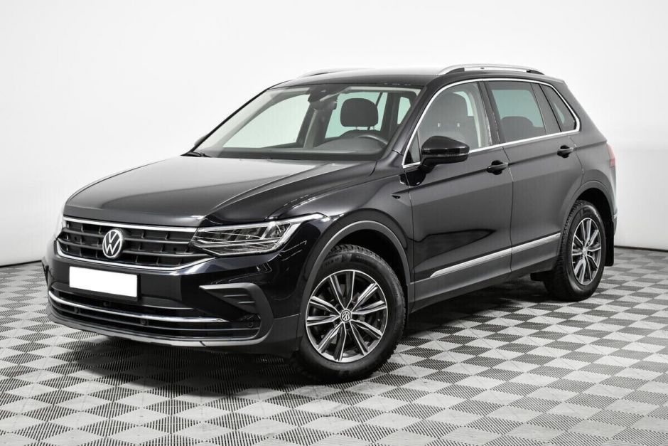 Volkswagen Tiguan, 1.5 л, Робот, 2018 фото 3