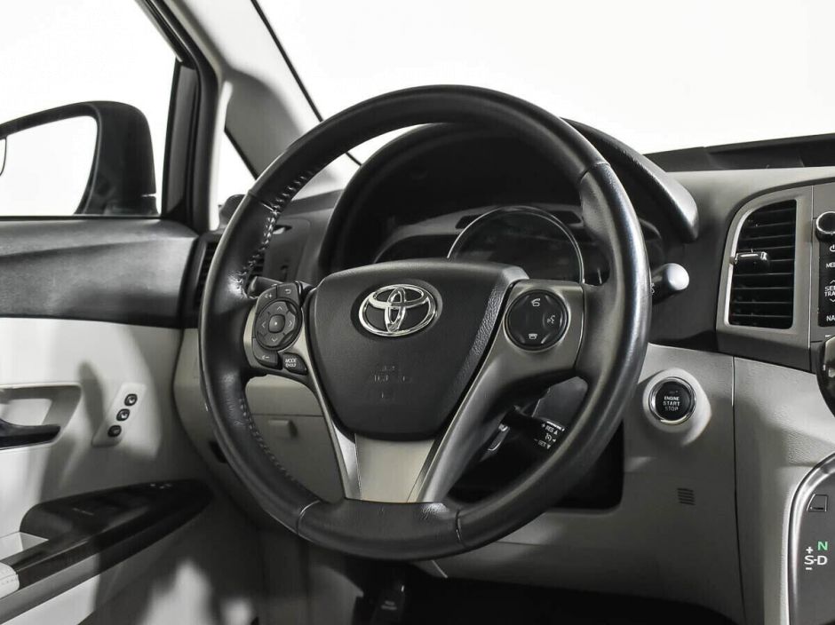 Toyota Venza, 2.7 л, АТ, 2013 фото 10