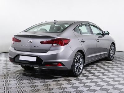 Hyundai Elantra, 2.0 л, АКПП, 2019 фото 4