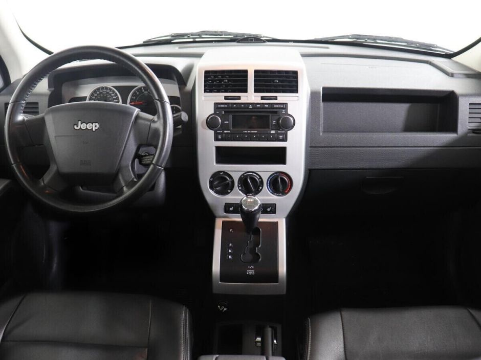 Jeep Liberty (Patriot), 2.4 л, Вариатор, 2008 фото 9