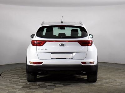 Kia Sportage, 2.0 л, АКПП, 2016 фото 6