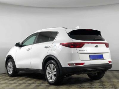 Kia Sportage, 2.0 л, АКПП, 2017 фото 6