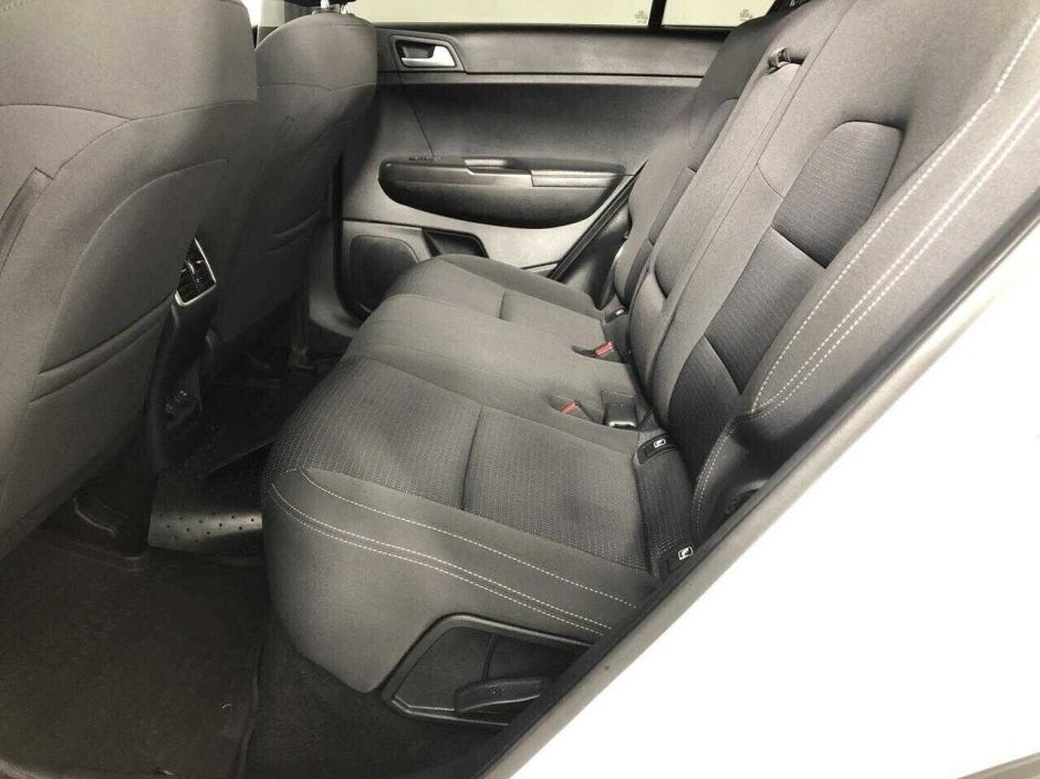 Kia Sportage, 2.0 л, АТ, 2017 фото 2