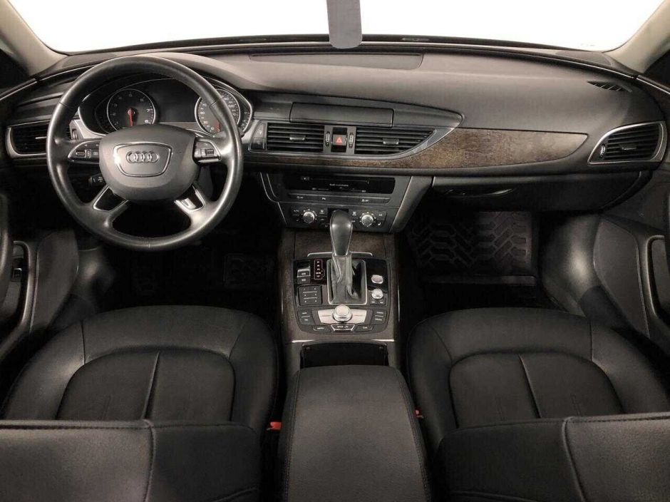 Audi A6, 1.8 л, Робот, 2017 фото 13