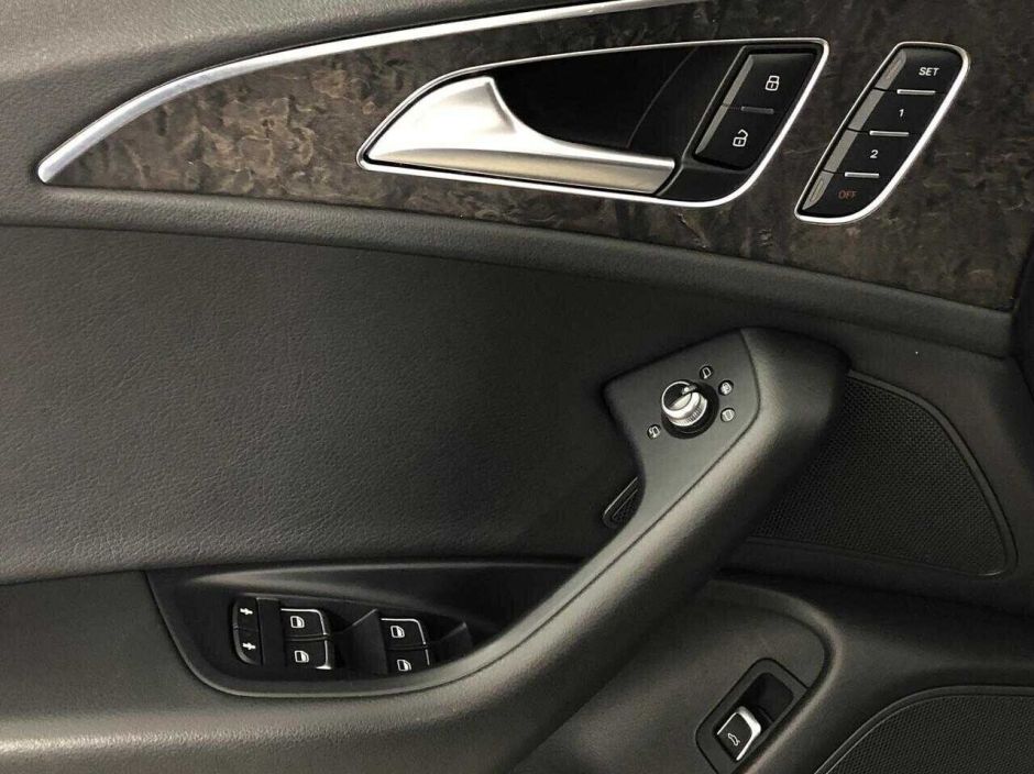 Audi A6, 1.8 л, Робот, 2017 фото 15