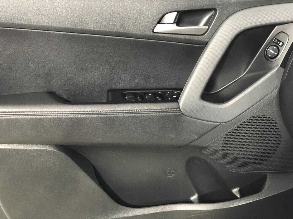Hyundai Creta, 2.0 л, АТ, 2018 фото 2