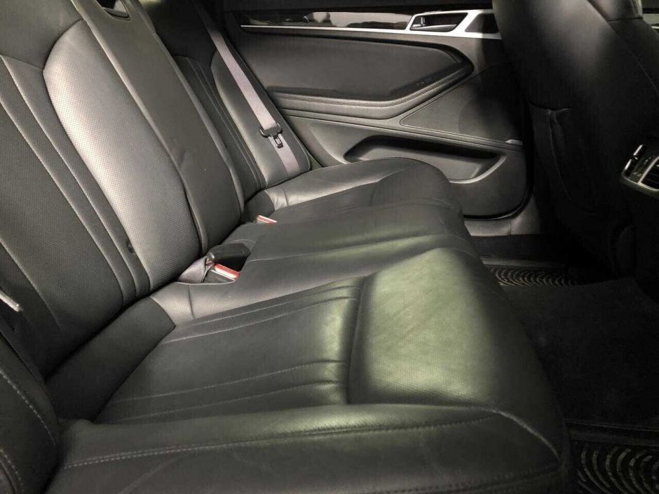 Hyundai Genesis, 3.0 л, АТ, 2016 фото 2